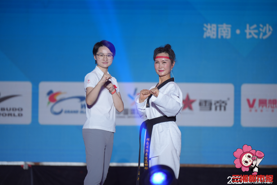 52岁考研59岁读博！常德“妈妈学姐”想让声乐和跆拳道融出火花