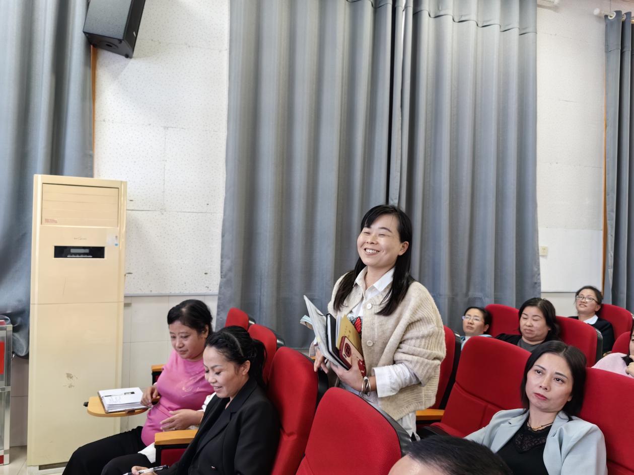赋能"心"力量,护航"心"成长,心理健康讲座走进溆浦警予学校-三湘都市