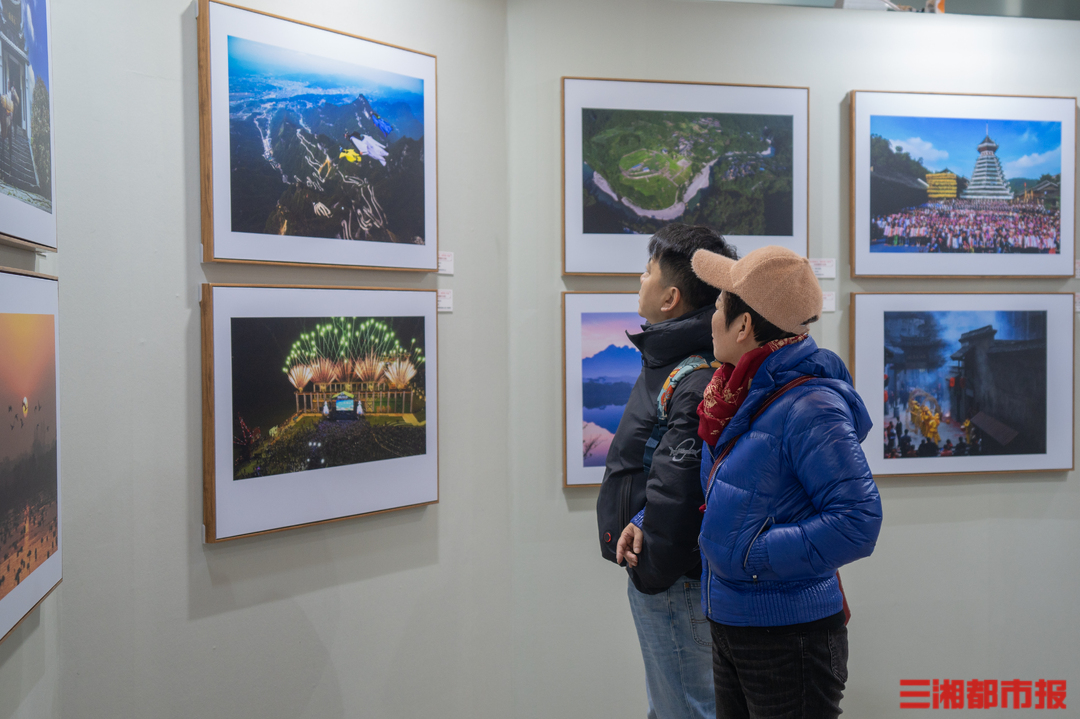 湘鄂赣三省优秀摄影作品展长沙开幕 - 今日关注 - 湖南在线 - 华声