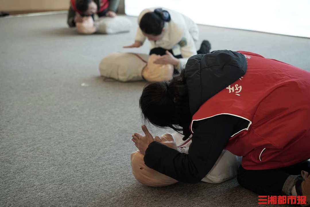 长沙上线无障碍急救平台,听障人士也可以呼叫120 - 今日关注 - 湖南在线 - 华声在线