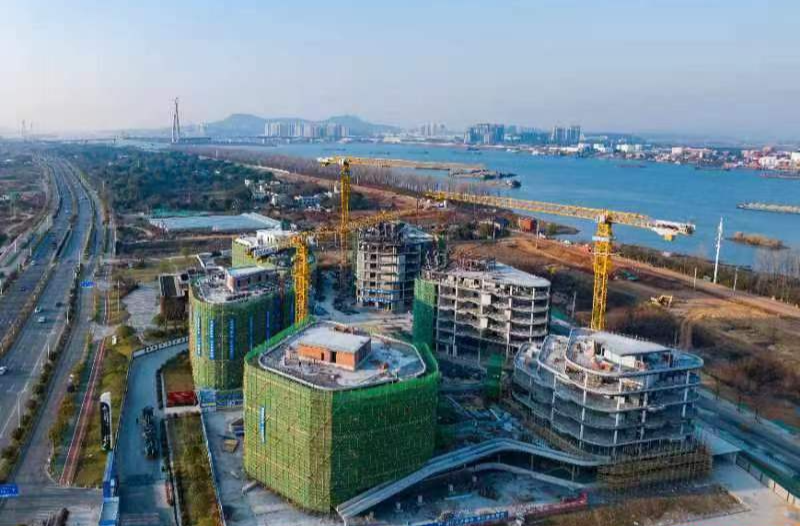 读城丨总投资555.7亿元！长沙大泽湖·海归小镇46个项目签约开工