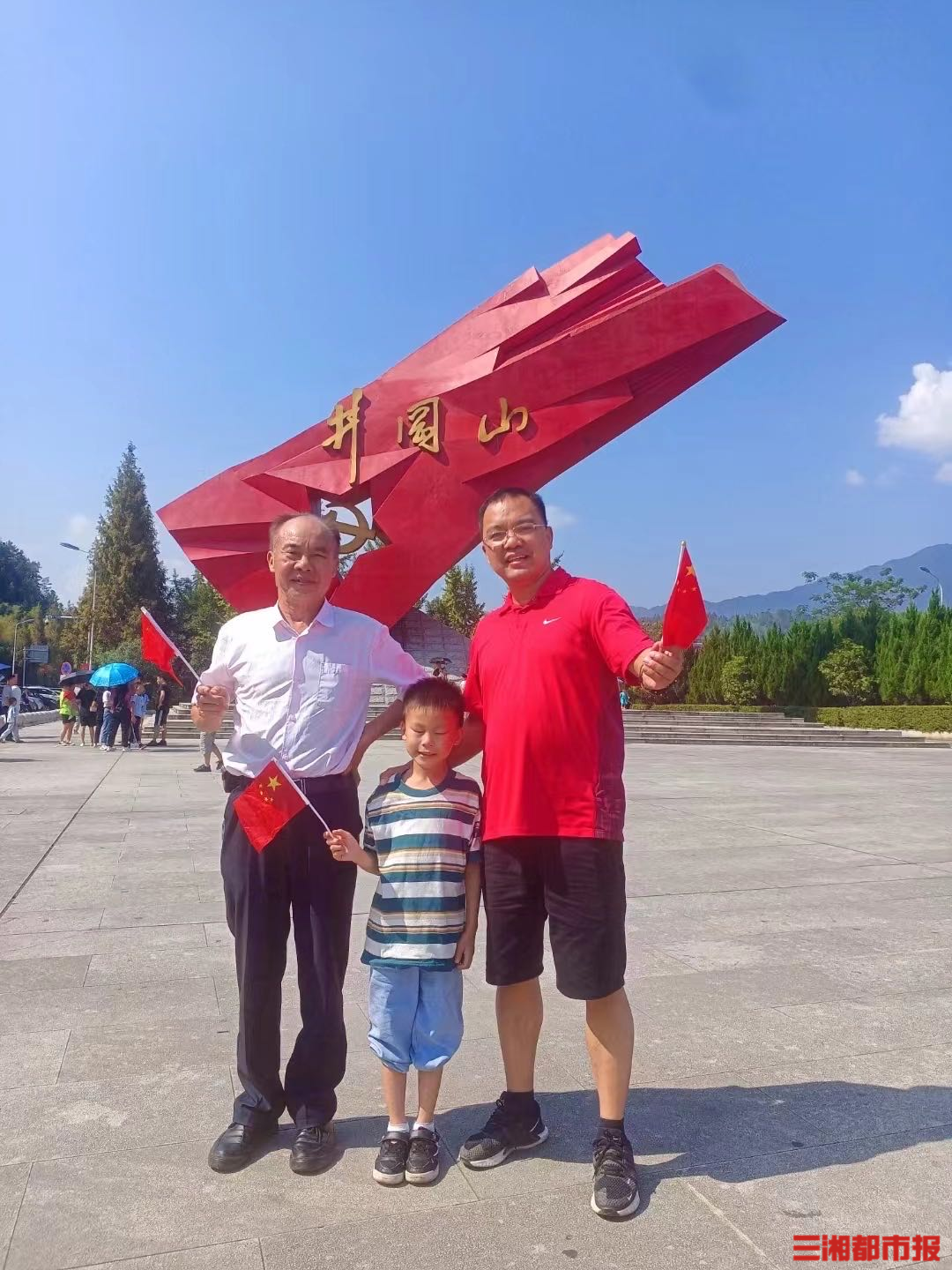 走出课本看世界，他三年带娃走遍12省30市