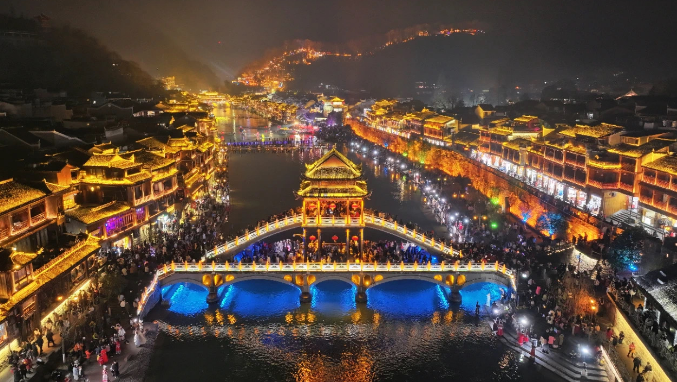 清明节湖南旅游预订量同比增长103%，湘赣鄂城市群内“串门”忙
