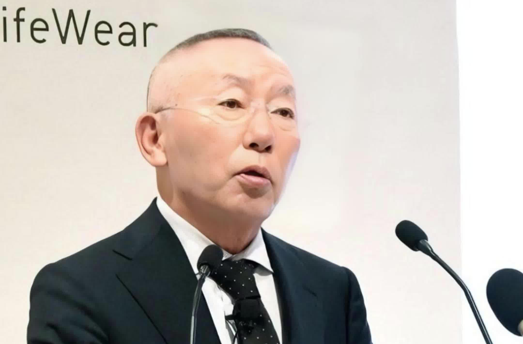 军哥说新闻｜优衣库不使用新疆棉花，又有人在逼我用脚投票