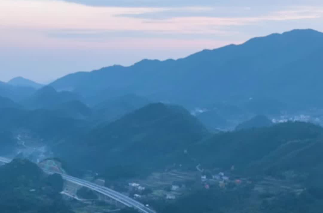 永新高速今日正式通車，湘西南橫向高速通道上新