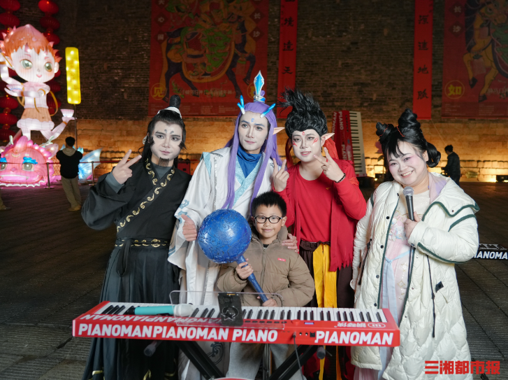 起猛了，长沙人有自己庆祝《哪吒2》票房破百亿的国潮音乐会