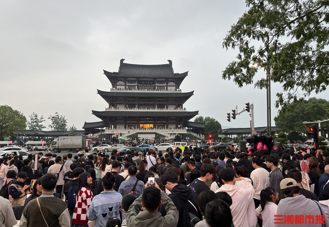 “五一”假期湖南迎客2732.03万人次！“奔县游”成新趋势、回村躺平式旅游兴起