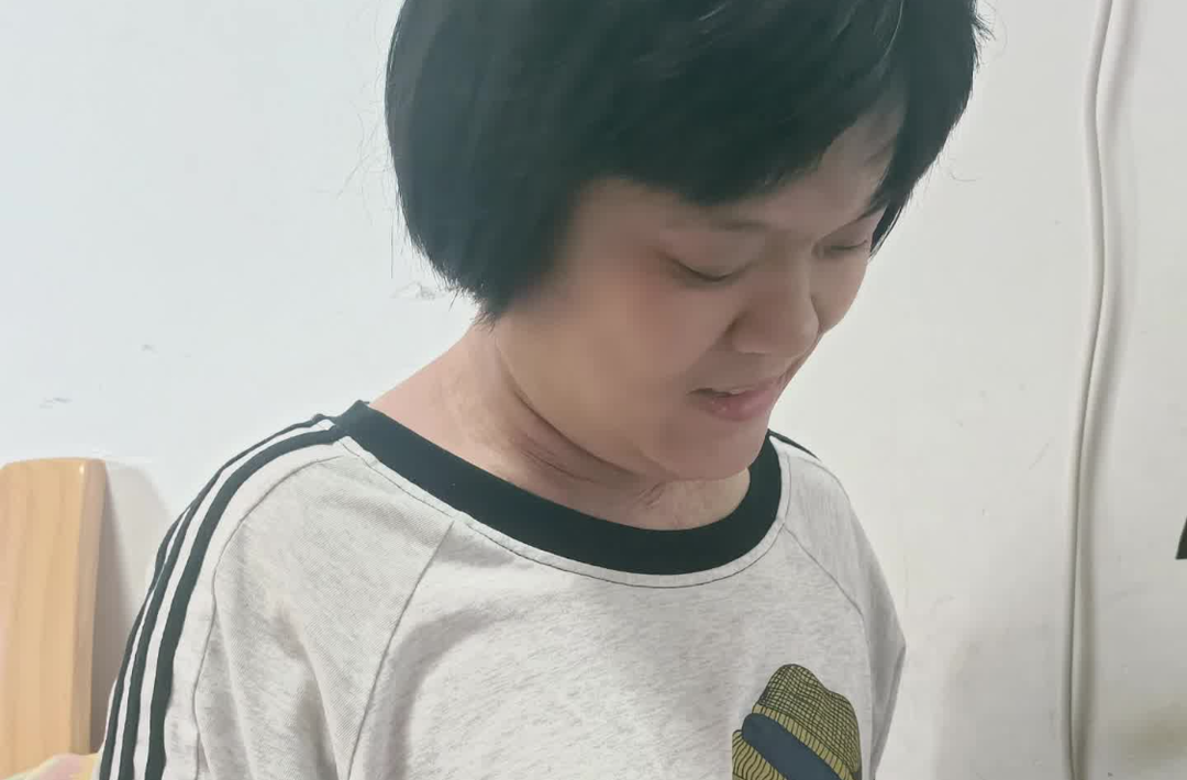 26℃｜追梦11年，曾经求职难的脑瘫女孩成为创业者