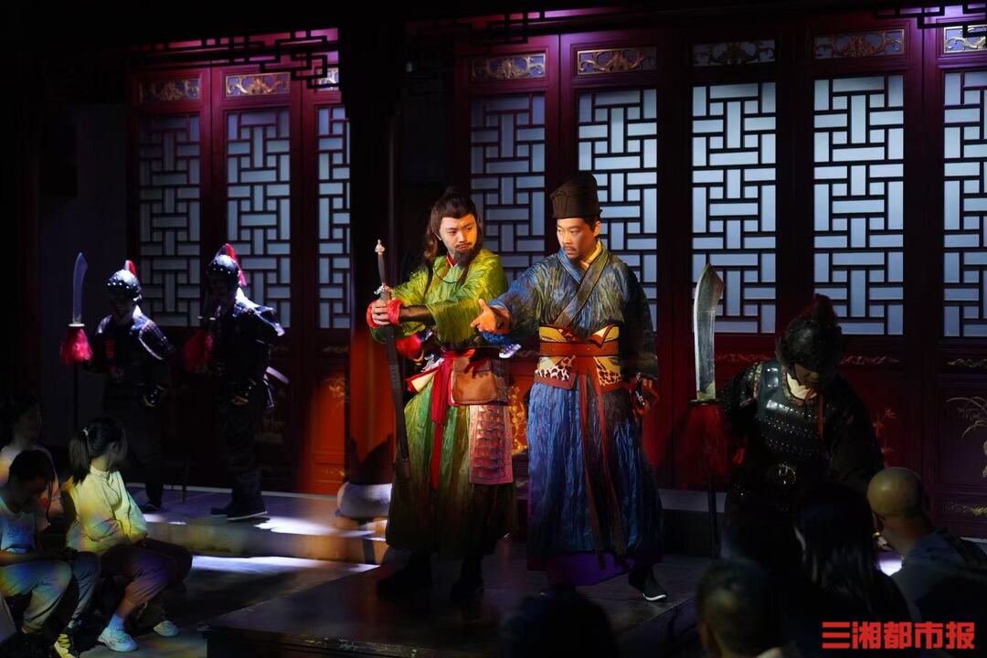 湖南旅发大会来了丨打造沉浸式夜游新范式！《今上岳阳楼》亮相第四届湖南旅发大会获赞