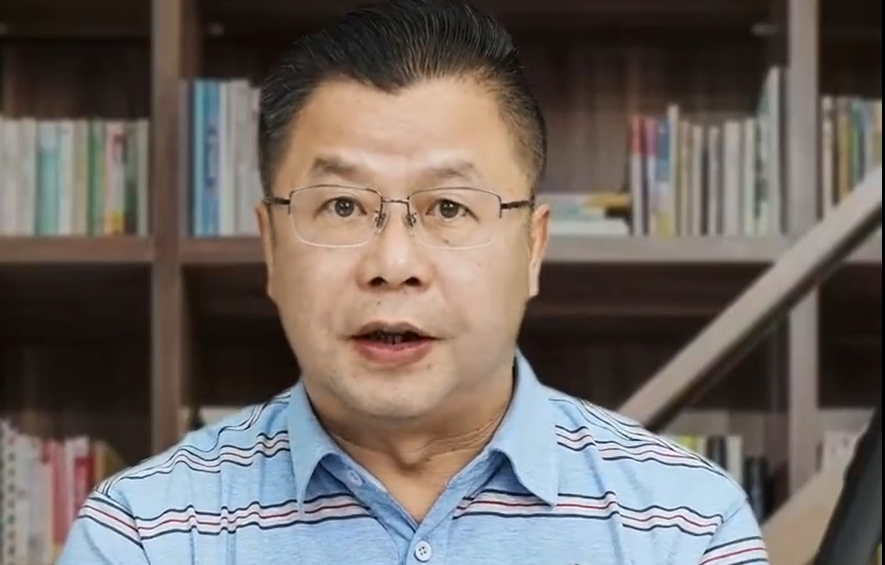 军哥说新闻｜打破世界滑翔伞升限纪录，飞行员为何被处罚