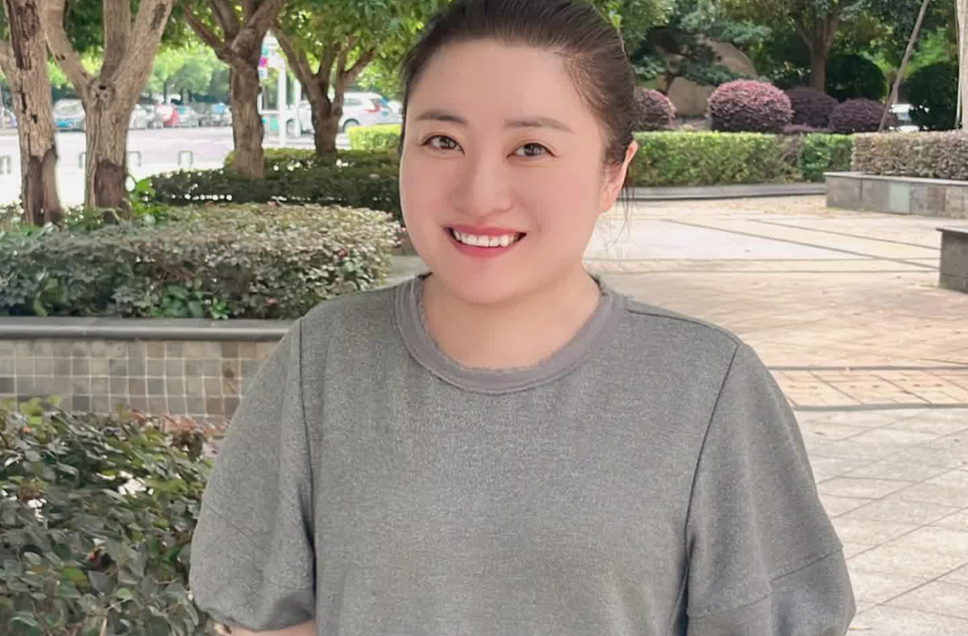 从韩剧女孩到摄影馆长，轮椅上的她走出自己的人生赛道