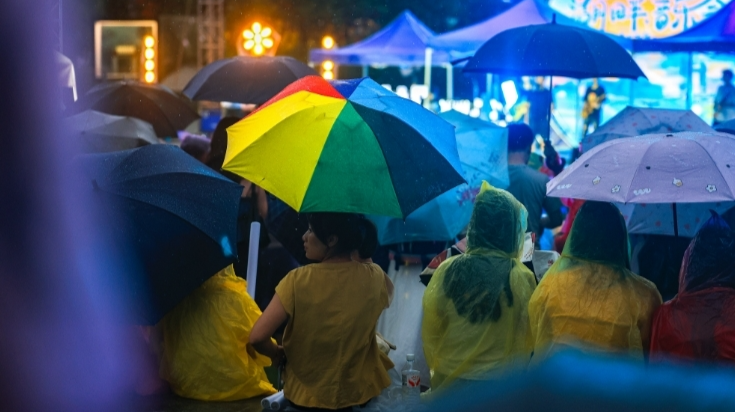 我是刘贵香丨雨夜偶遇后湖音乐会