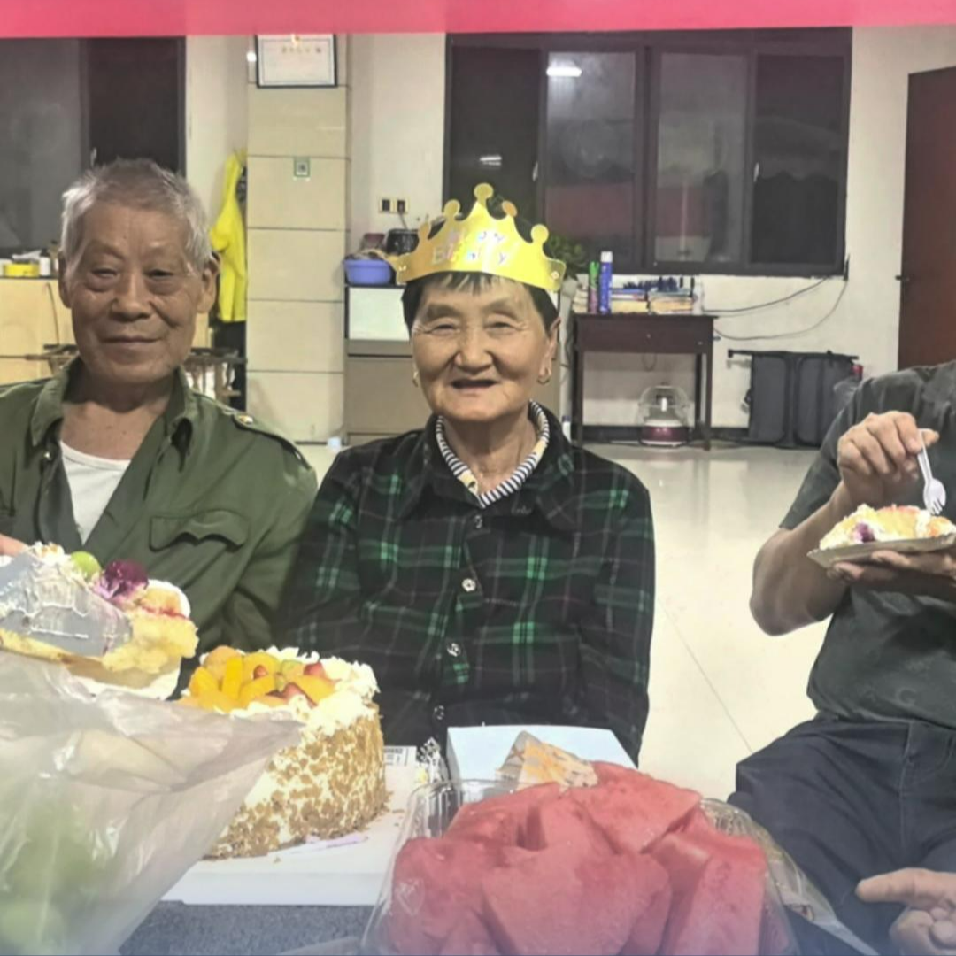 防汛火线丨她在地质灾害安置点内，过了一个不一样的寿辰