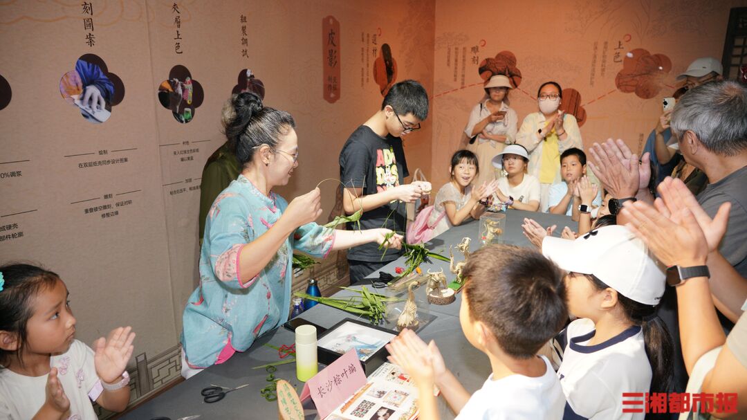 图集｜非遗课堂开进长沙地铁