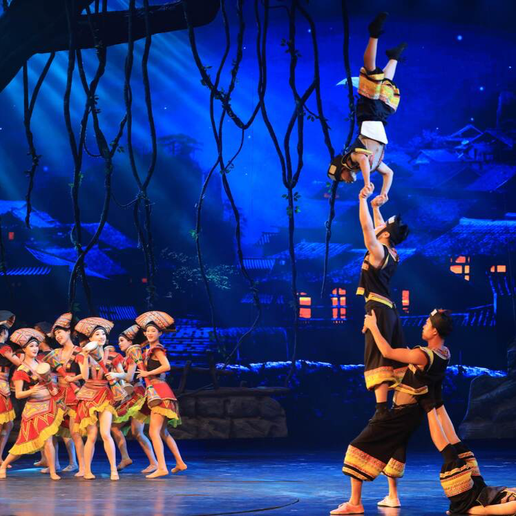 暑假去哪玩丨张家界旅游演艺“热力”全开，点燃夏日夜经济