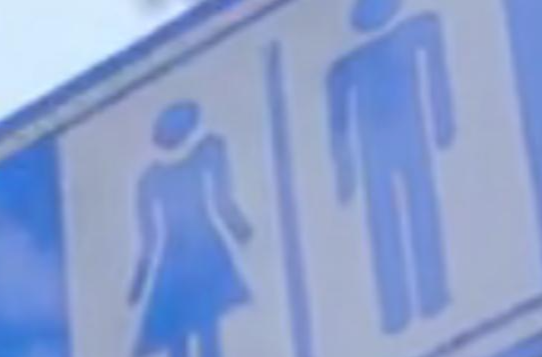 甘肃新规保障女性如厕权益：公厕女男厕位比例提升至3:2