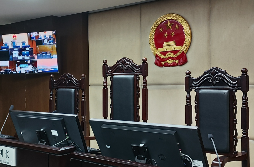 签了无偿赠与协议，男子分手后起诉要钱被驳回