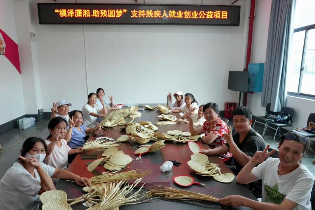 湖南福彩：公益為橋 責(zé)任為基 — 從工廠的夢想萌芽到掌心的圓夢果實