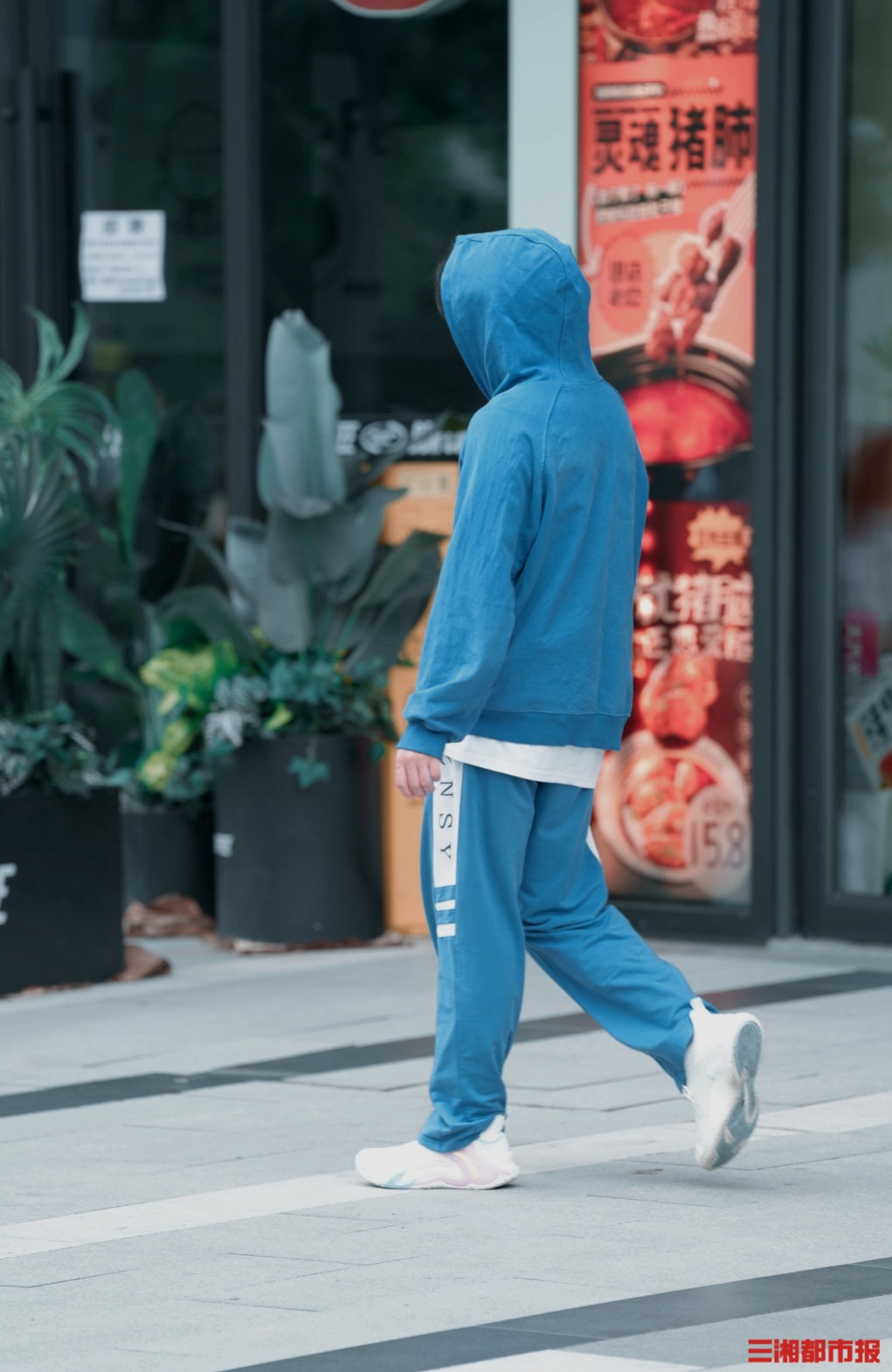 图集  |  秋日潮拍