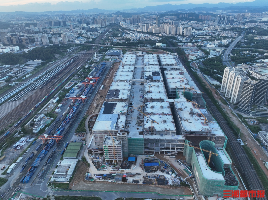 10小时站到站，湘粤“钢铁动脉”已成两地发展“经济走廊”