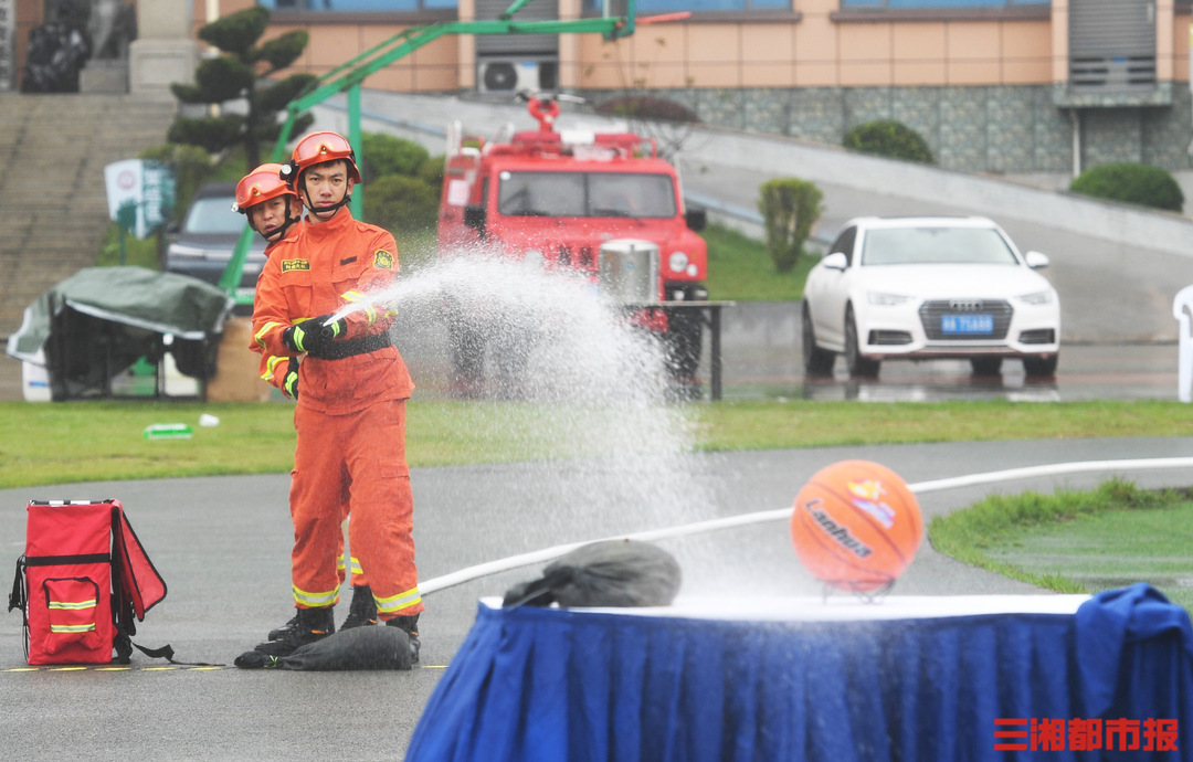 9支队伍展开角逐，长沙首届乡镇应急能力比武活动开幕