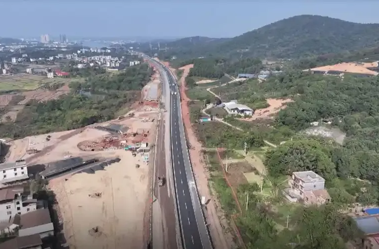 关键工程全幅贯通，京港澳高速耒宜改扩建项目取得新进展