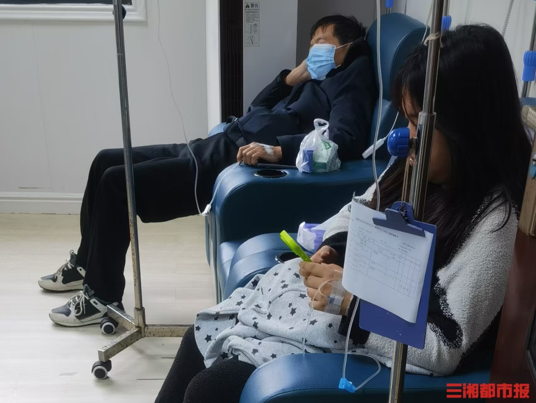 今年流感毒株为甲型H3N2，重点人群需优先接种疫苗