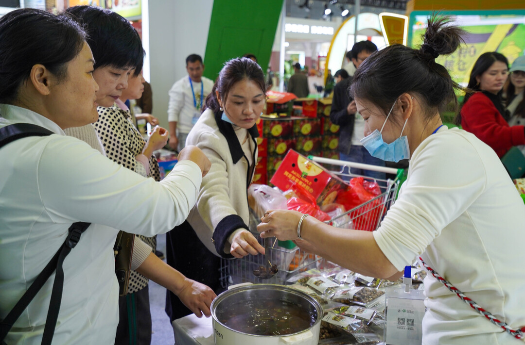 ​全球风味一站聚齐！第二十六届中国中部（湖南）农业博览会长沙开幕
