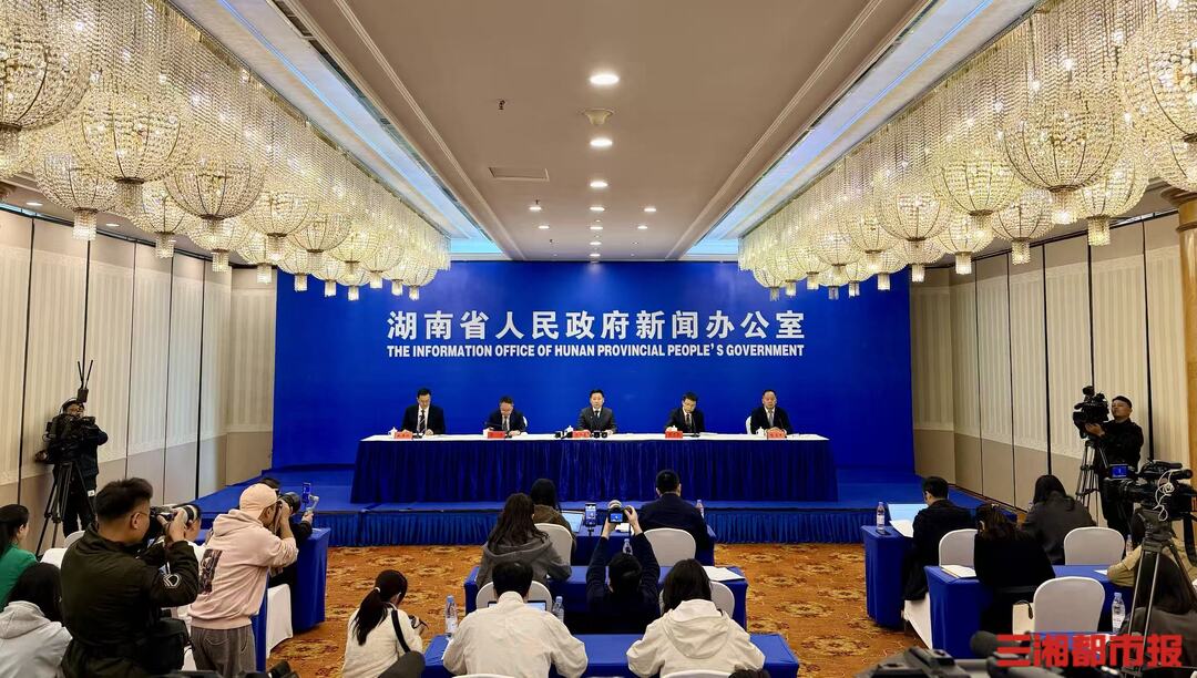 长沙迈入特大城市行列，主城六区全部入围全国市辖区高质量发展百强｜非凡“十四五”