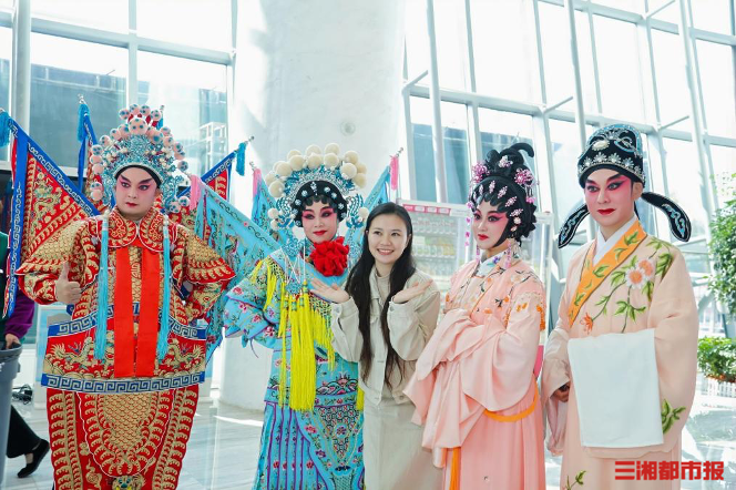 广西携舞剧《莫问山海》走进衡阳 演绎绝美山海情