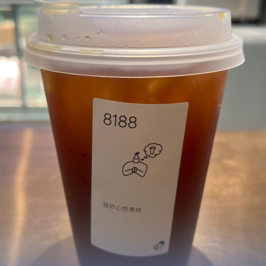 奶茶“手绘定制杯贴”在长沙走红，甚至二手平台出现代画服务|消费新观察