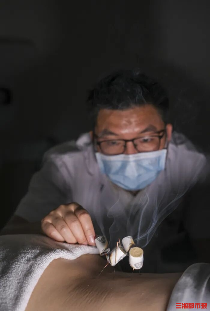 “浑身不得劲”门诊冲上热搜，亚健康人群需求受关注