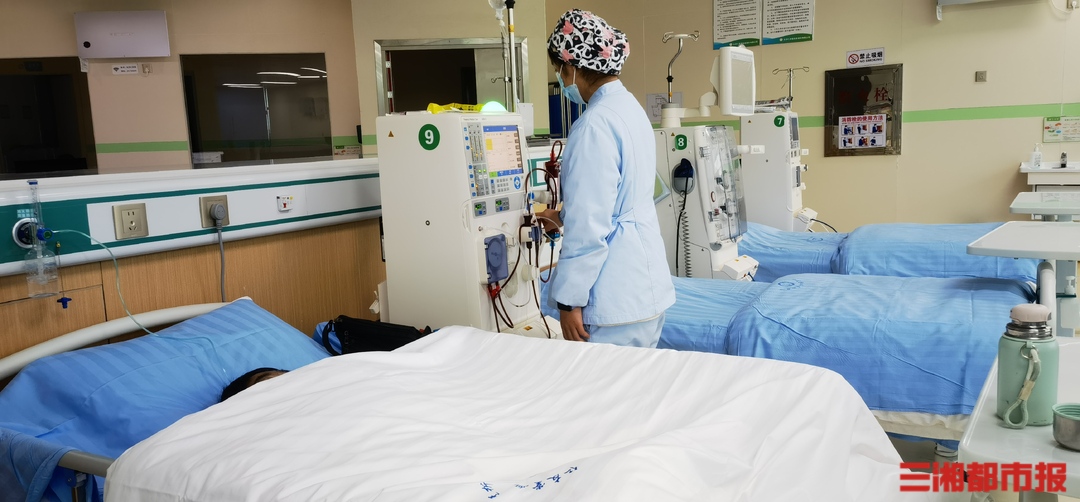 方便快捷还能医保即时结算，独立血液透析中心补位公立资源