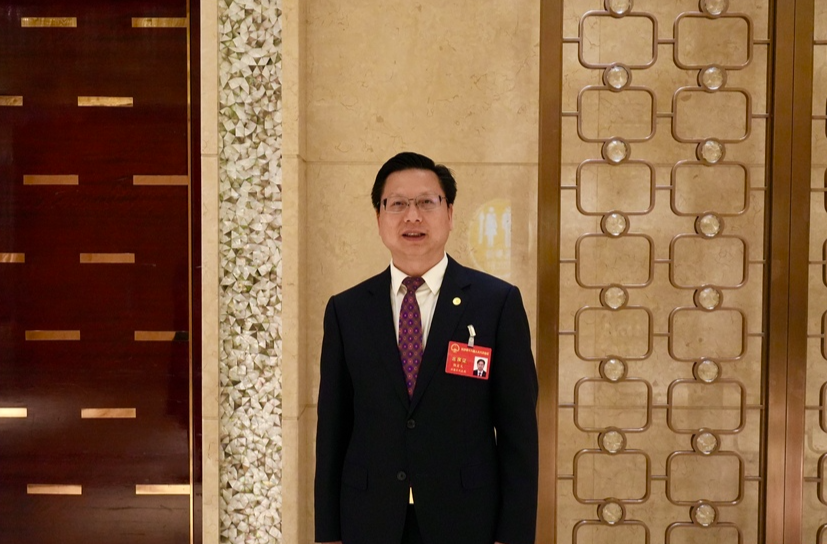 长沙市人大代表陈宏义：推动长沙市中小学设立“春秋假”｜长沙两会观察