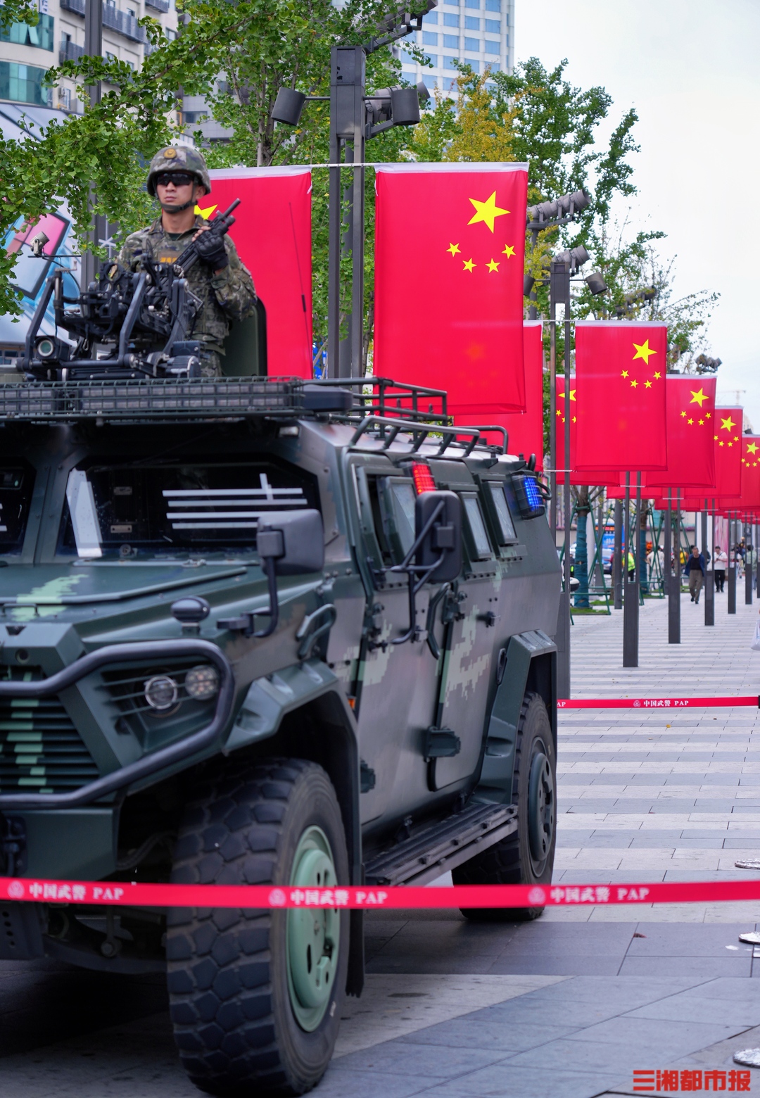 长沙满城中国红｜图集